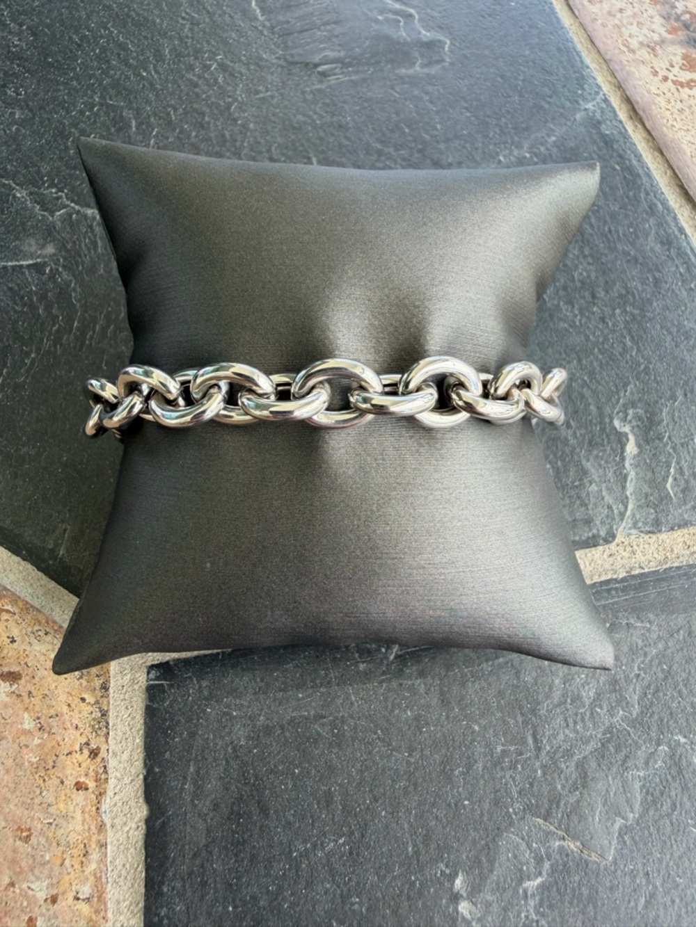 Women’s 14kt White Gold Chunky Link Bracelet 6.5” long